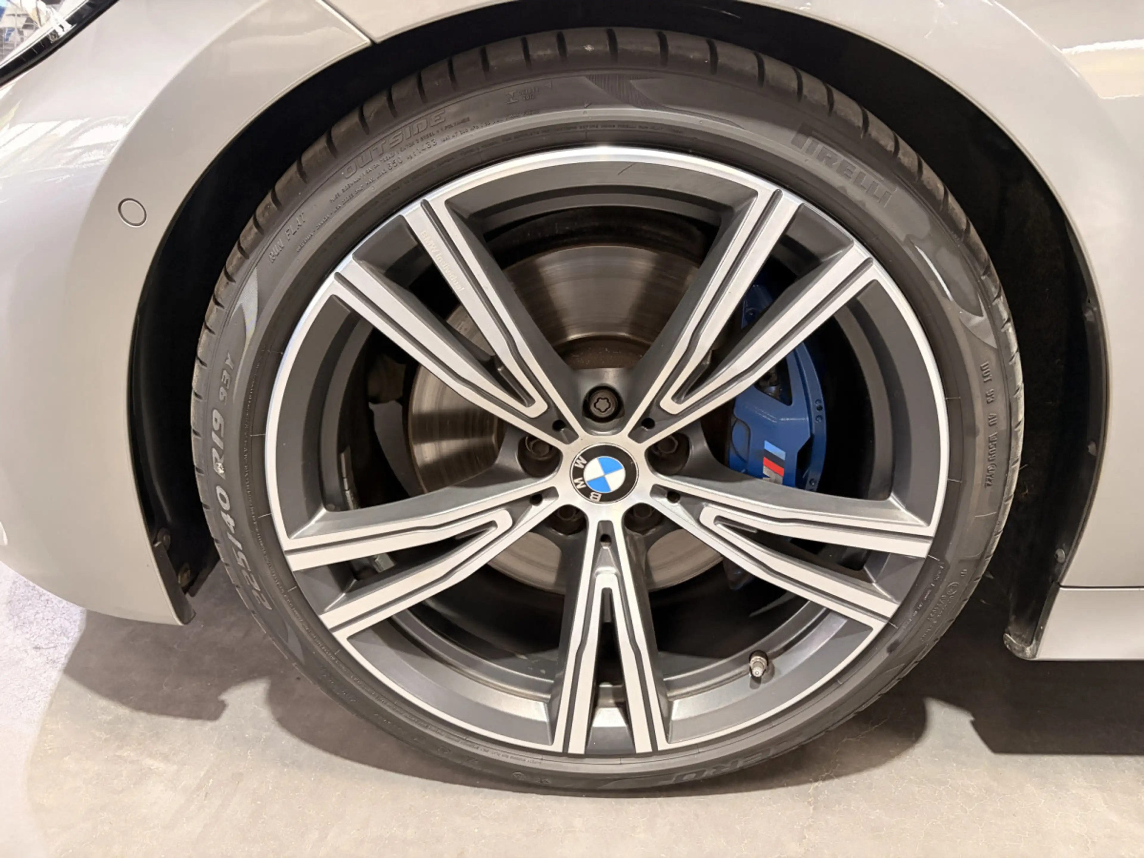 BMW 340 M340i i xDrive Touring — photo 8