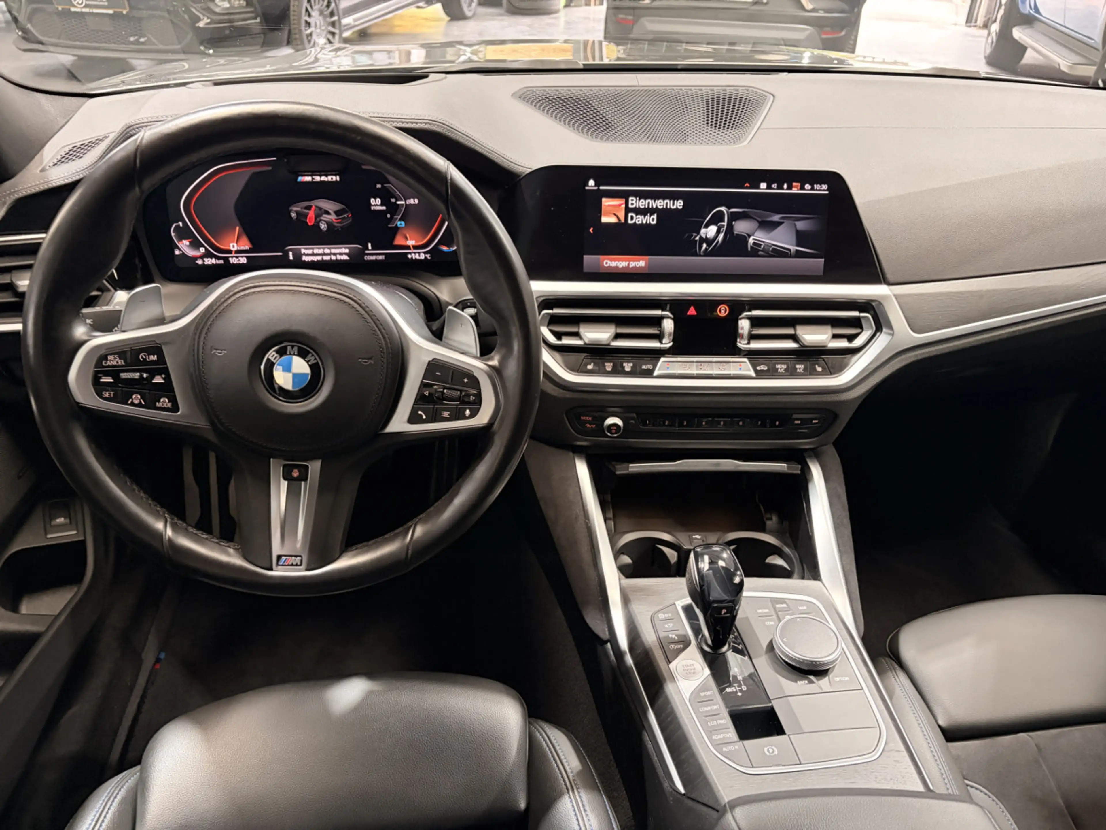 BMW 340 M340i i xDrive Touring — photo 9