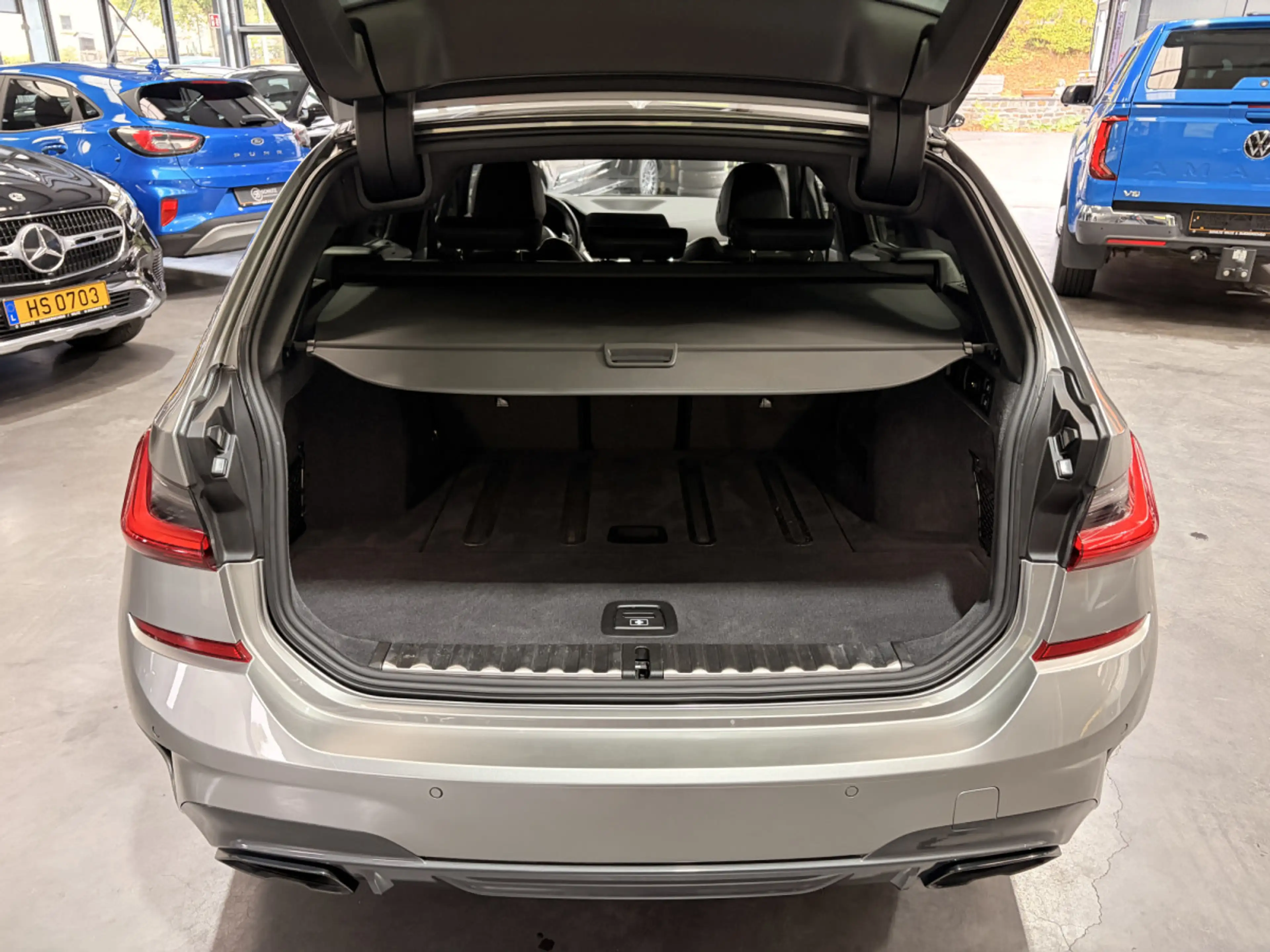 BMW 340 M340i i xDrive Touring — photo 15