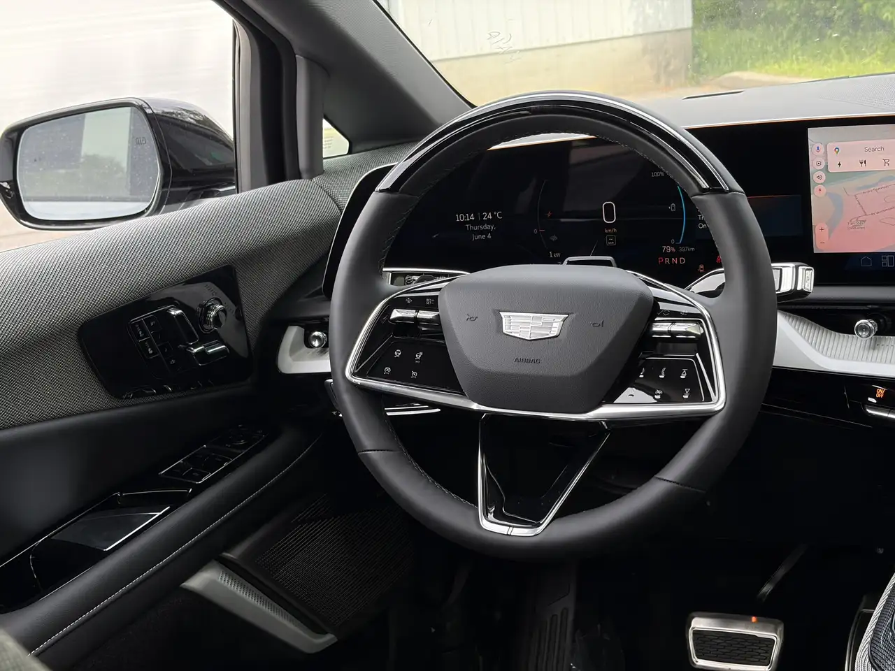 Cadillac Optiq снимка Cadillac Optiq