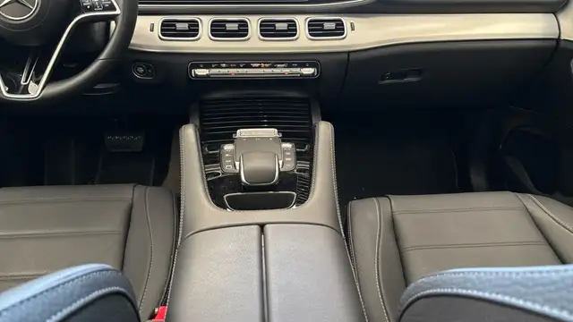 Mercedes-Benz Gle view 9