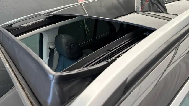 Mercedes-Benz Gle view 7