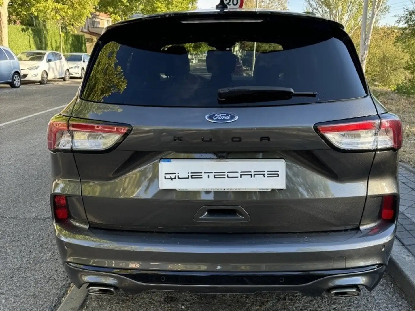 Ford Kuga 2.5 Duratec PHEV ST-Line 4x2 Gris - 2