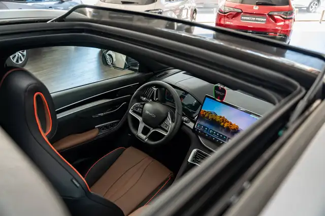 Byd Seal view 13