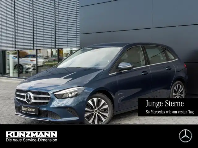 Mercedes-Benz B 250 e Style MBUXNavi+ Distronic Kamera