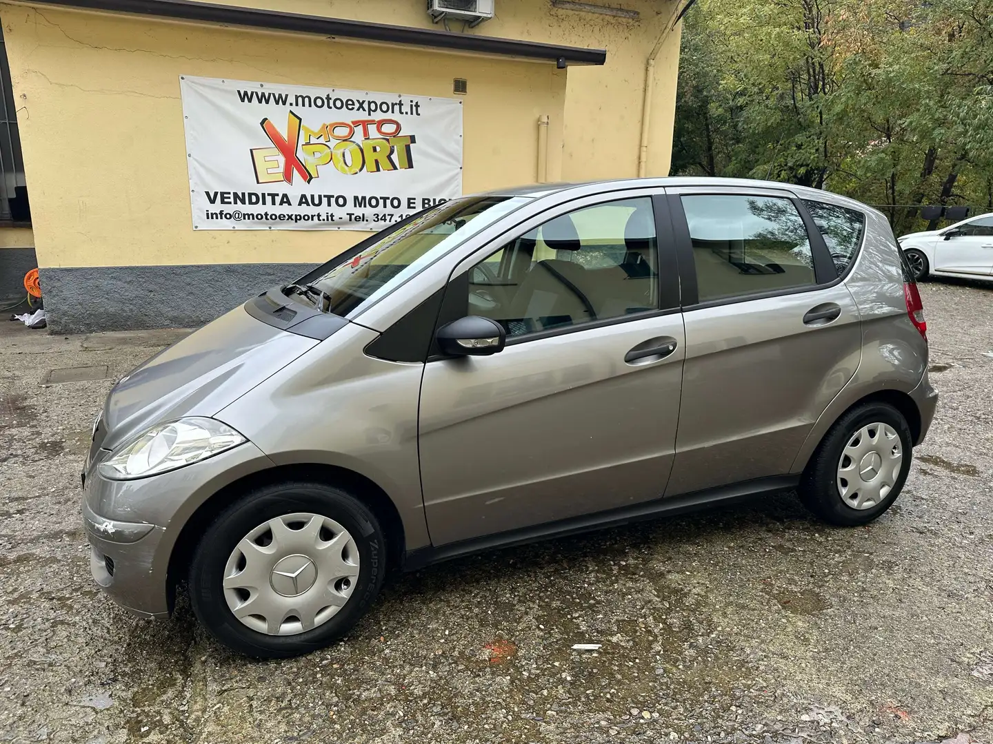 Mercedes-Benz A 150 Classe A - W/C 169 Avantgarde Grau - 1