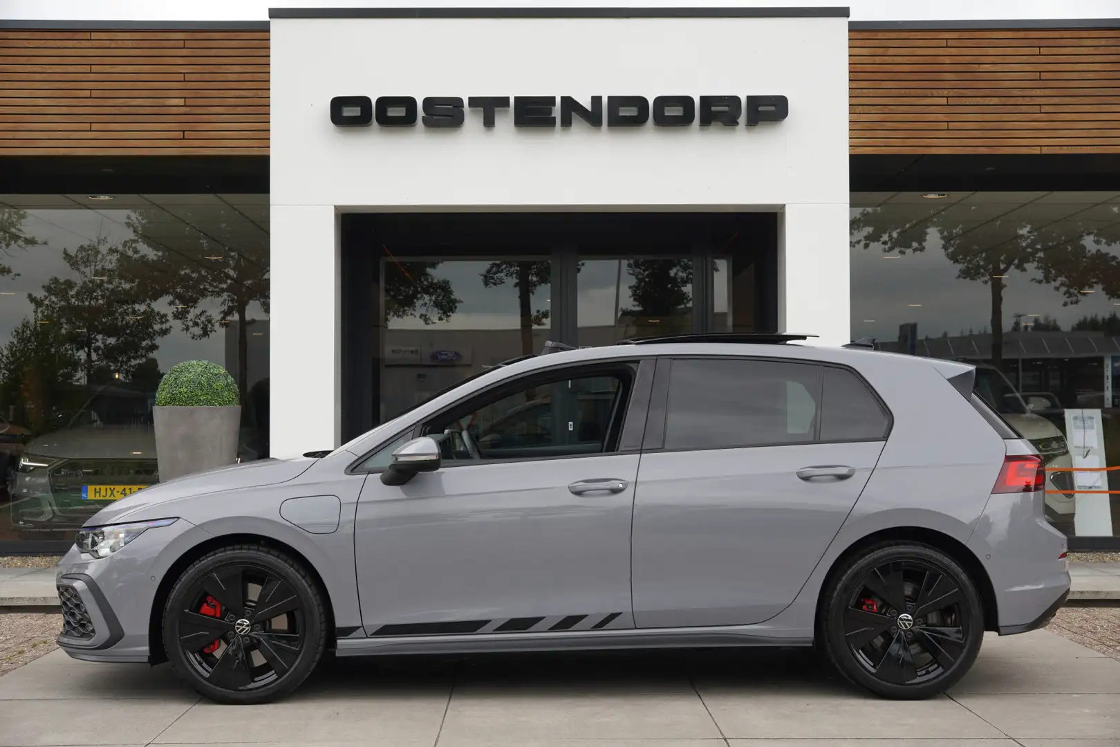 Volkswagen Golf GTE 1.4/245pk eHybrid Blackstyle|2021|Panoramadak|IQ-L Gris - 1