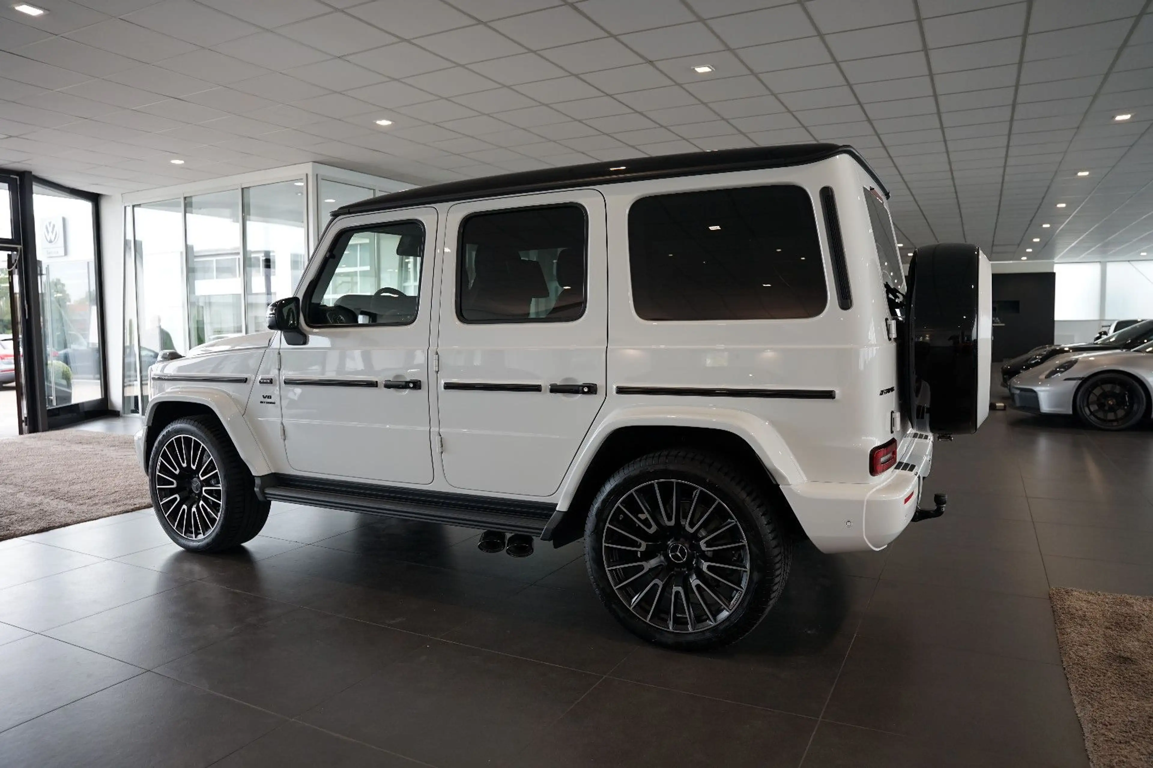 Mercedes-Benz G 63 AMG | Superior | Carbon | SD | AHK — photo 2