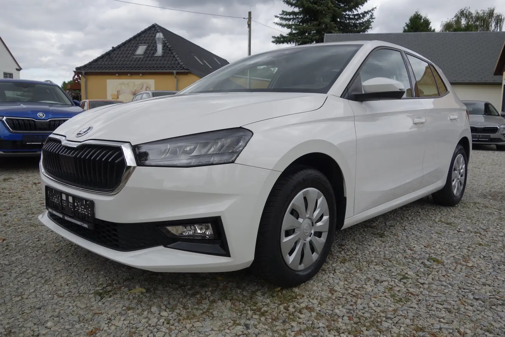 Skoda Fabia Selection Weiß - 2