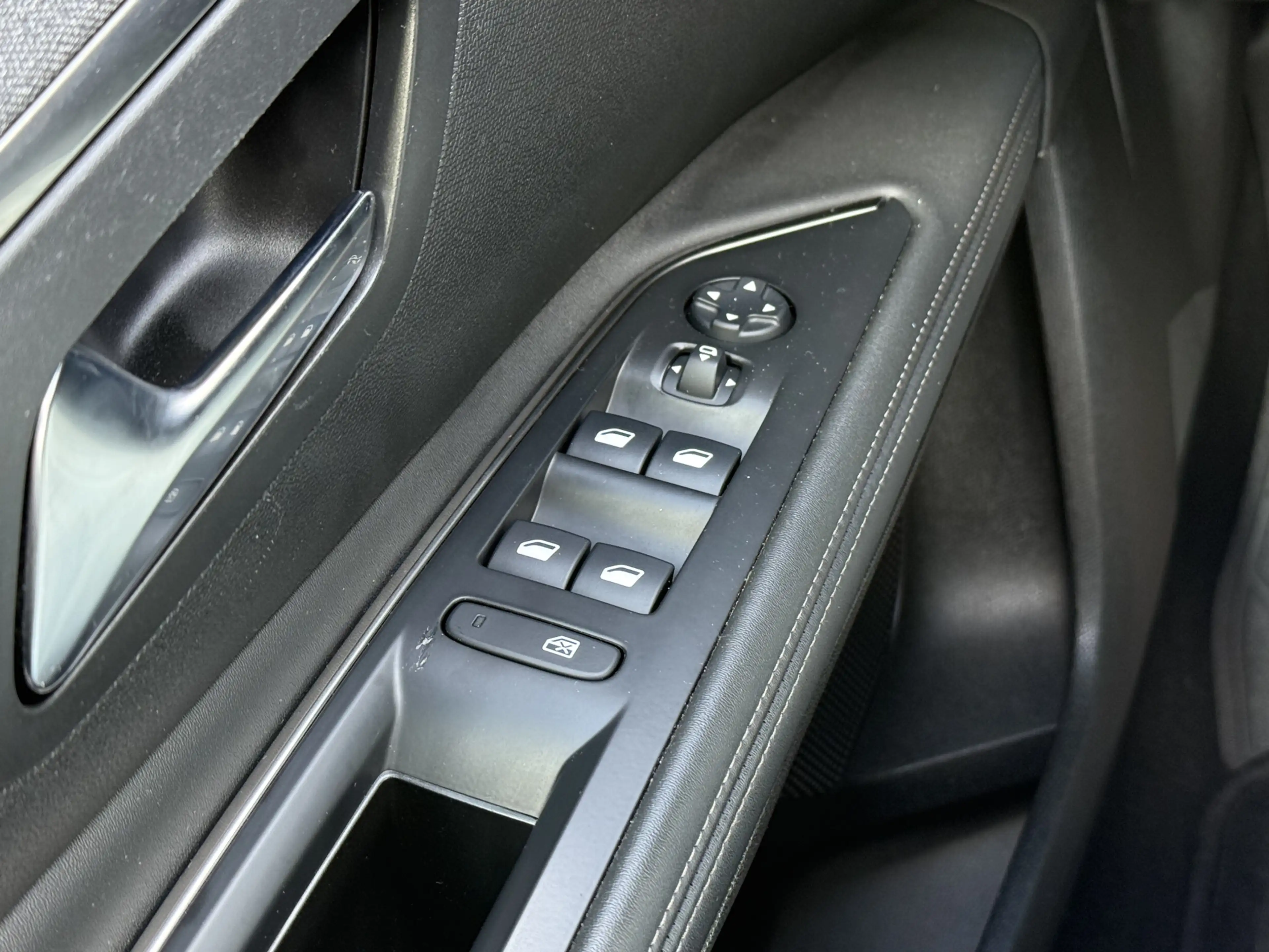 Peugeot 5008 BWJ 2021 | 1.2T 131PK Premium Av. AUTOMAAT | CLIMA — photo 29