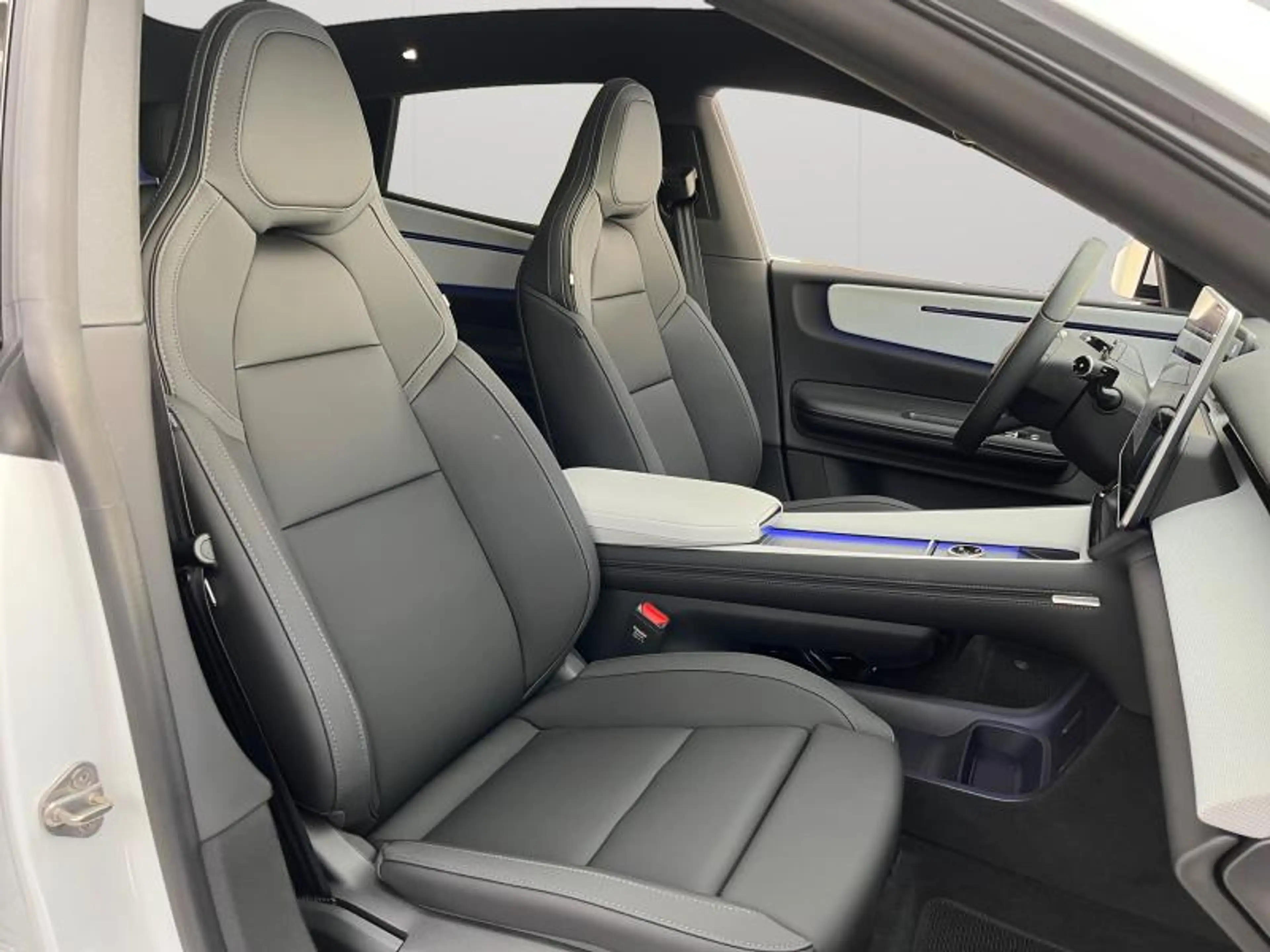 Polestar 4 PRIME PACK / LRSM — photo 12