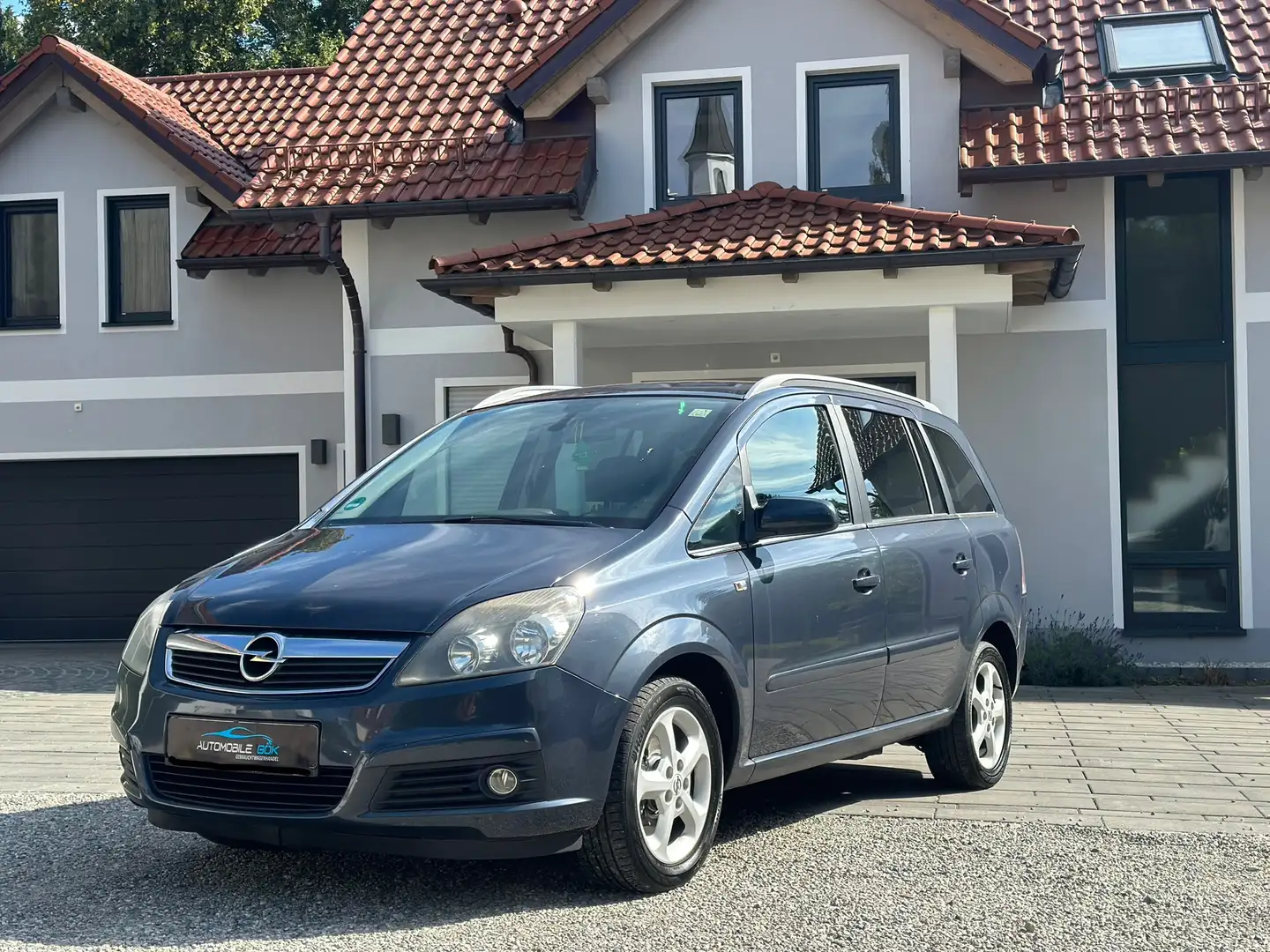 Opel Zafira Edition  1.6 CNG*ERDGAS*KLIMA*EURO4*7-SITZER* Blau - 1