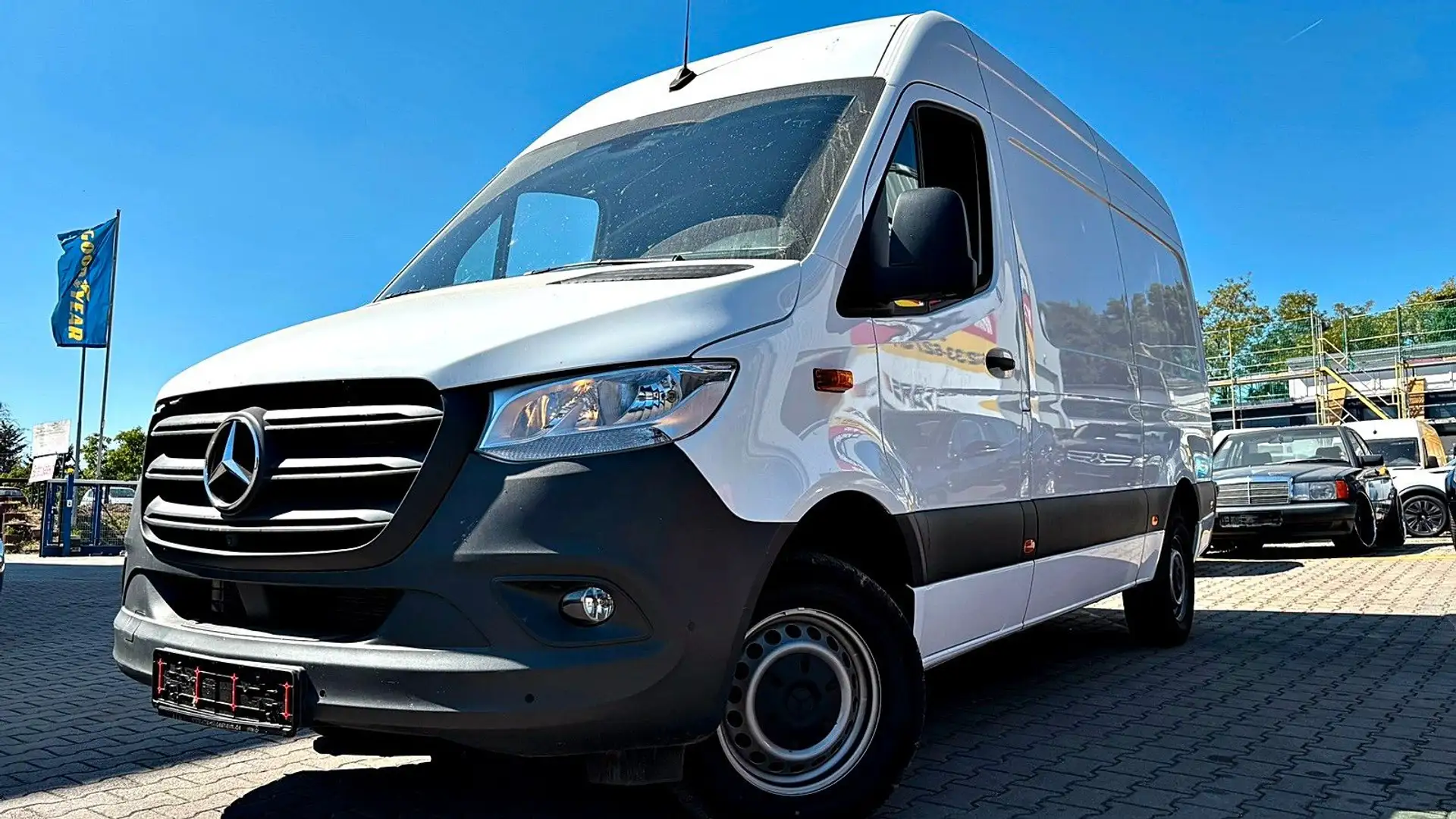 Mercedes-Benz Sprinter Hochraum-Kasten 317 CDI RWD Weiß - 1