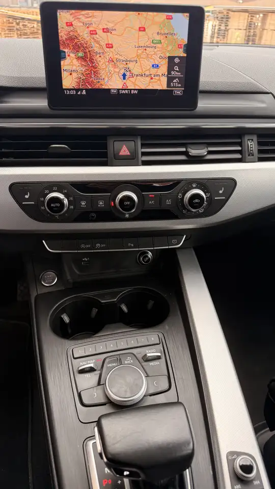 Audi A4 Sport NAVI LEDER DSG AHK TÜV u SERVICE NEU, foto 8