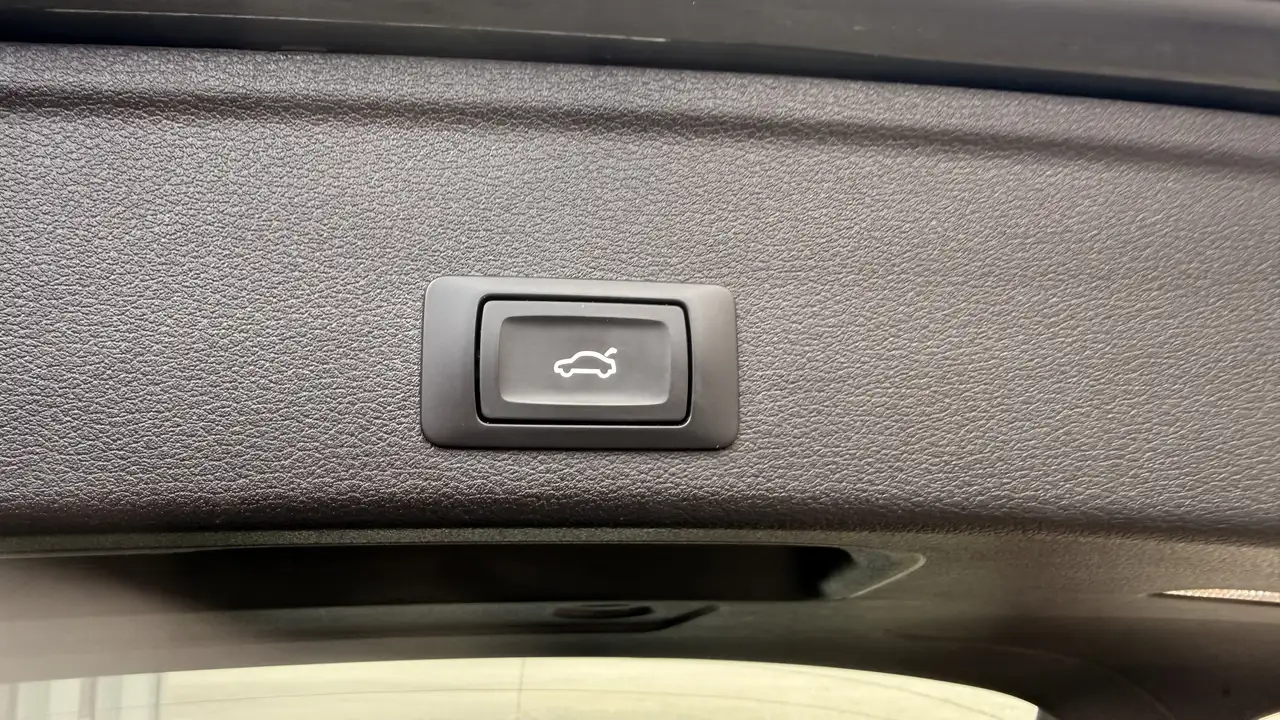 Audi A4 Sport NAVI LEDER DSG AHK TÜV u SERVICE NEU, foto 11