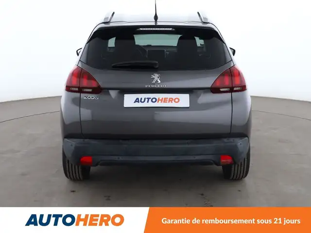 Peugeot 2008 view 5
