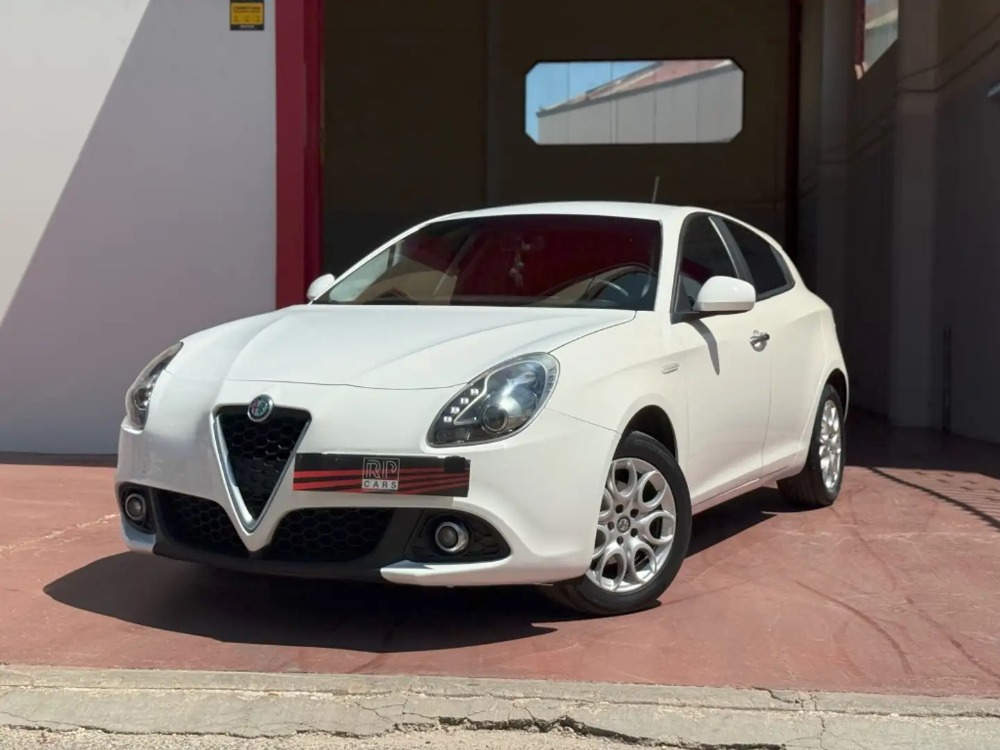 Alfa Romeo Giulietta 1.6JTD 120 Blanco - 1