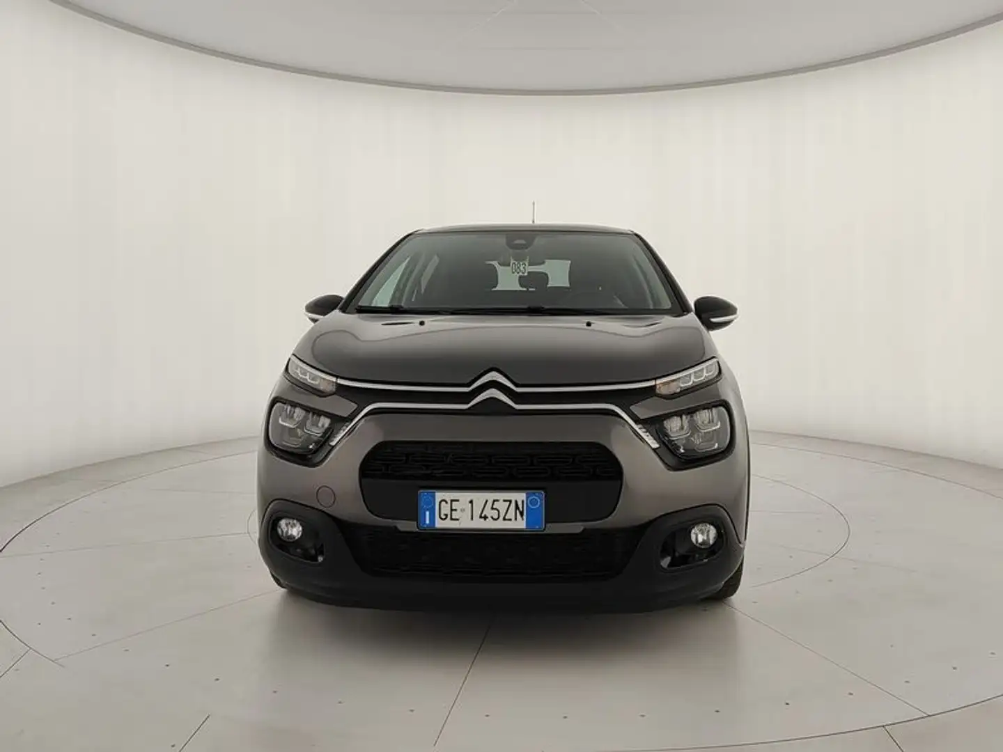 Citroen C3 1.2 PureTech Feel Grau - 2