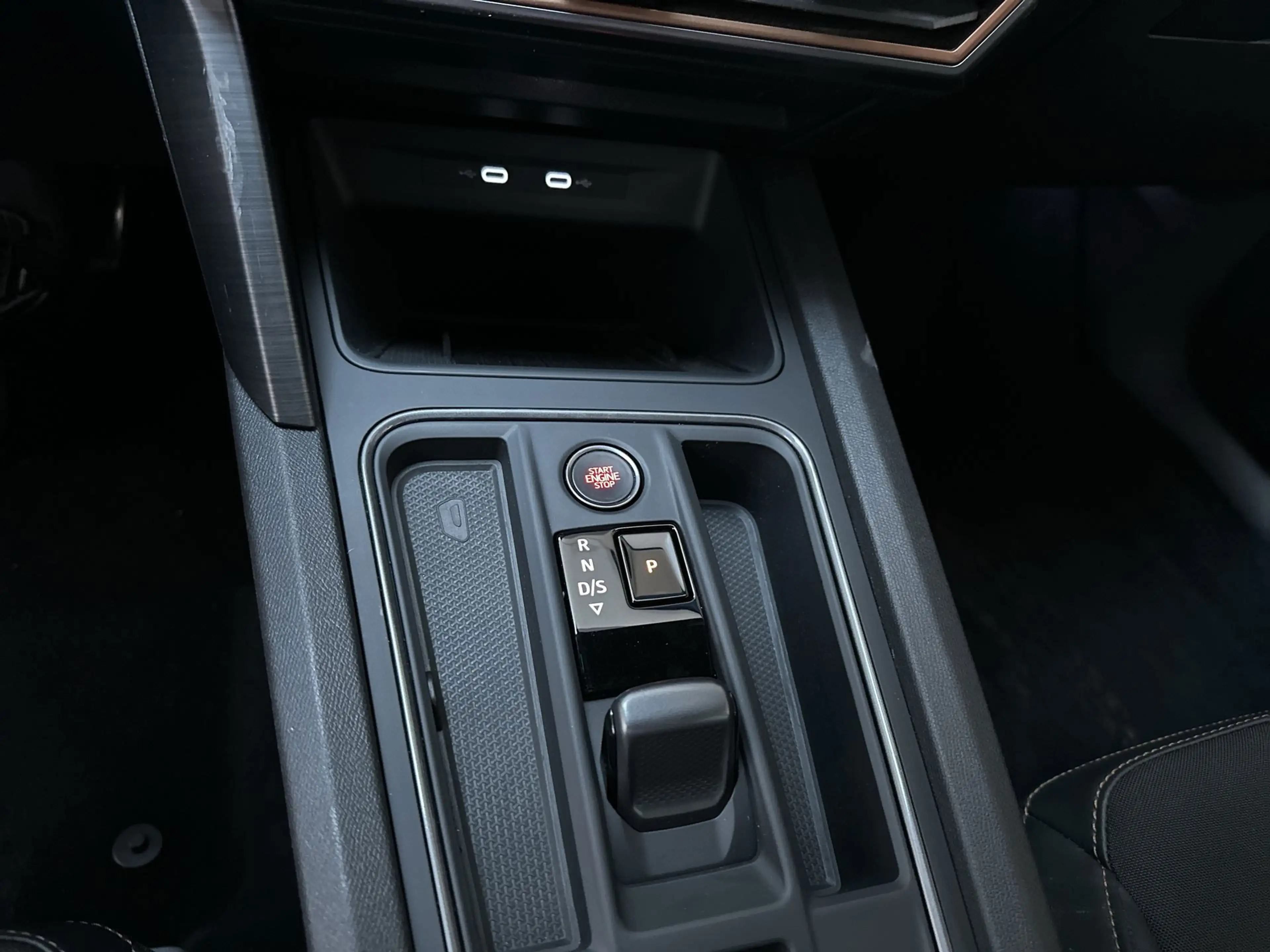 CUPRA Formentor 1.4 e-Hybrid VZ 245pk Performance Camera Trekhaak — photo 23