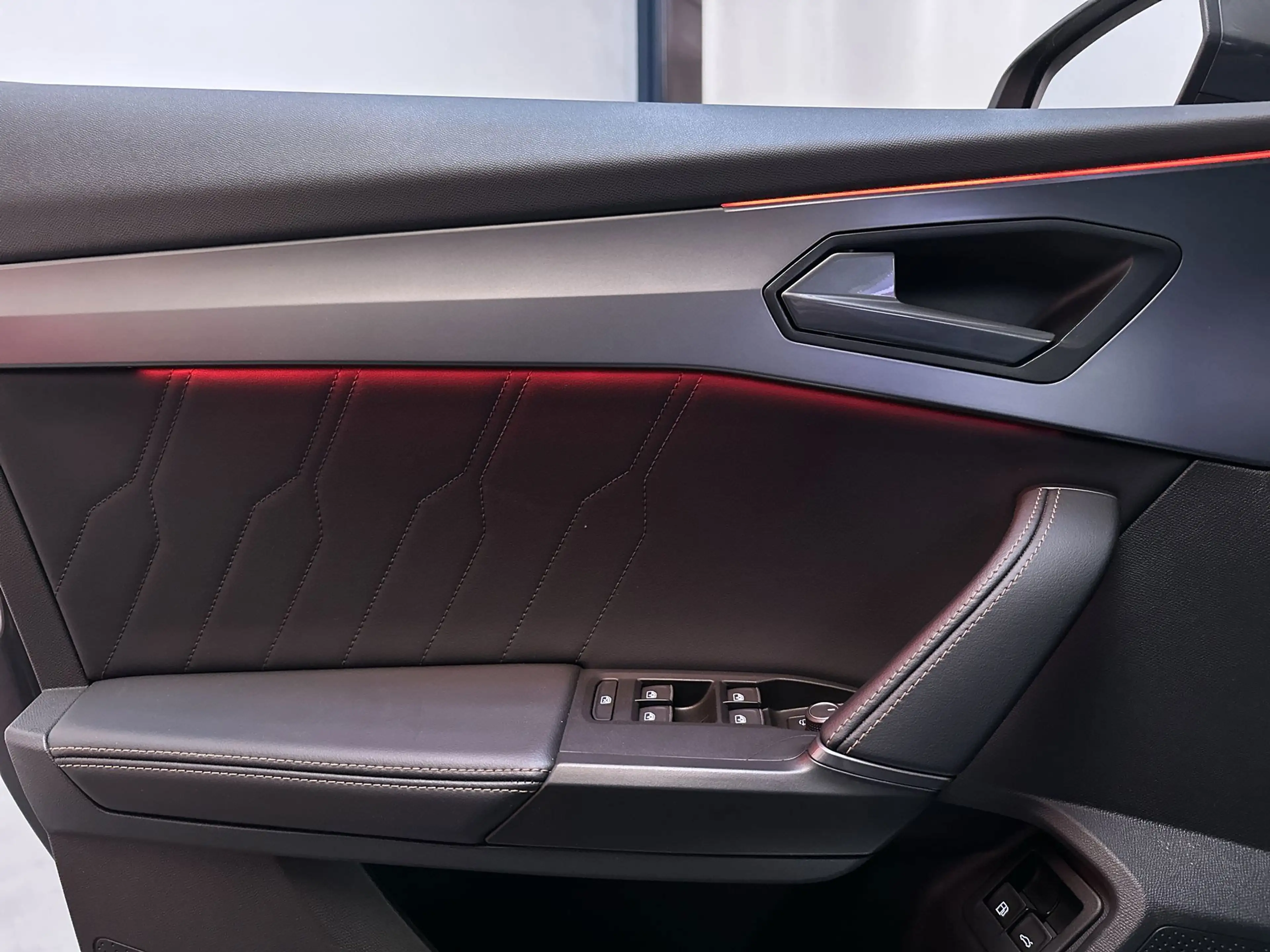 CUPRA Formentor 1.4 e-Hybrid VZ 245pk Performance Camera Trekhaak — photo 28