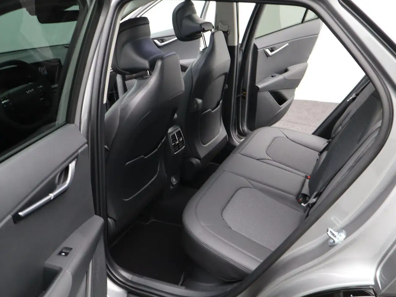 Kia Niro 2026 — фото 12