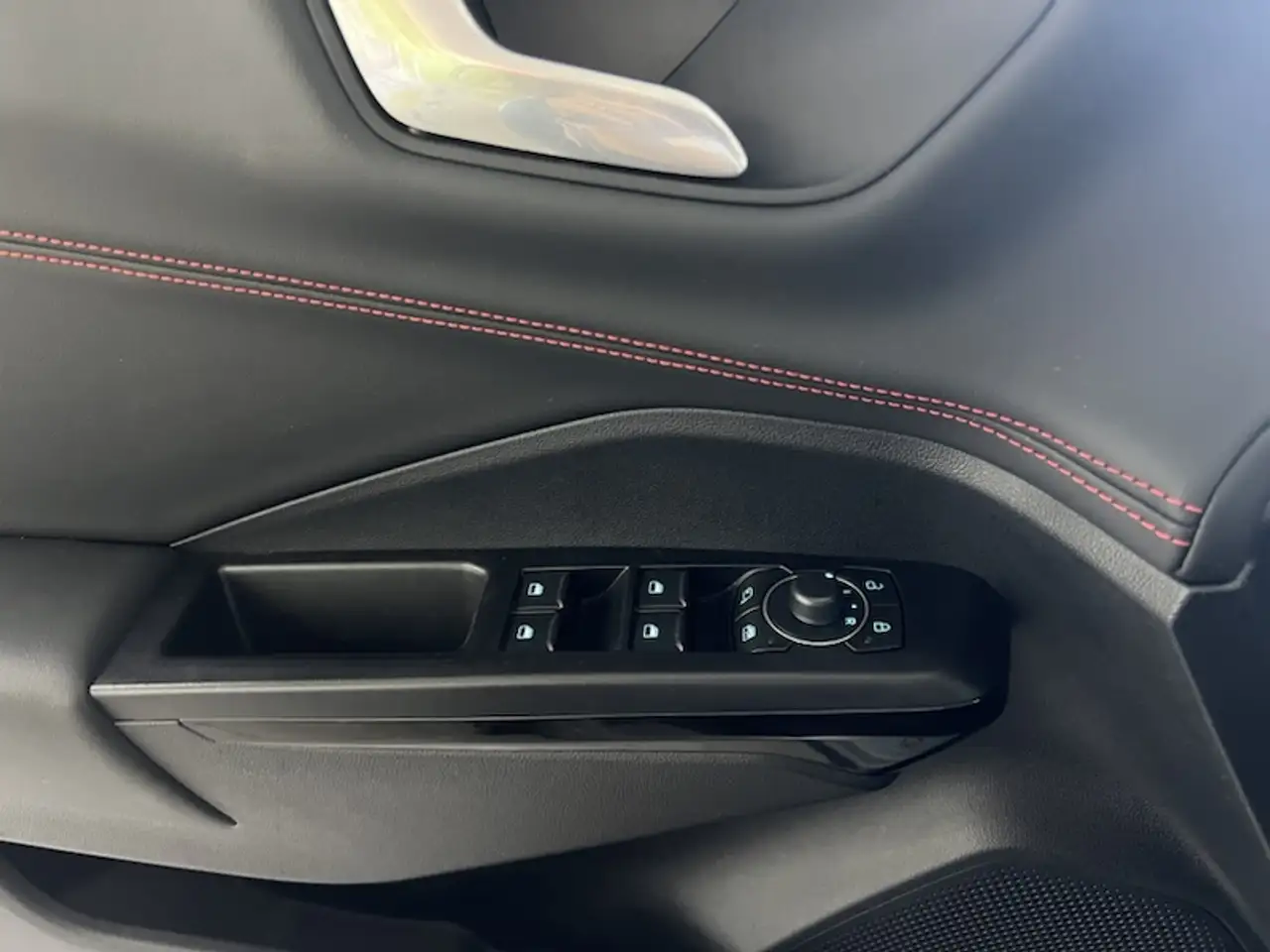 Ford Puma II 2025 1.0 ecoboost h ST-Line 125cv auto SENZA OBBLIGO DI FINANZIAMENTO, миниатюра 18