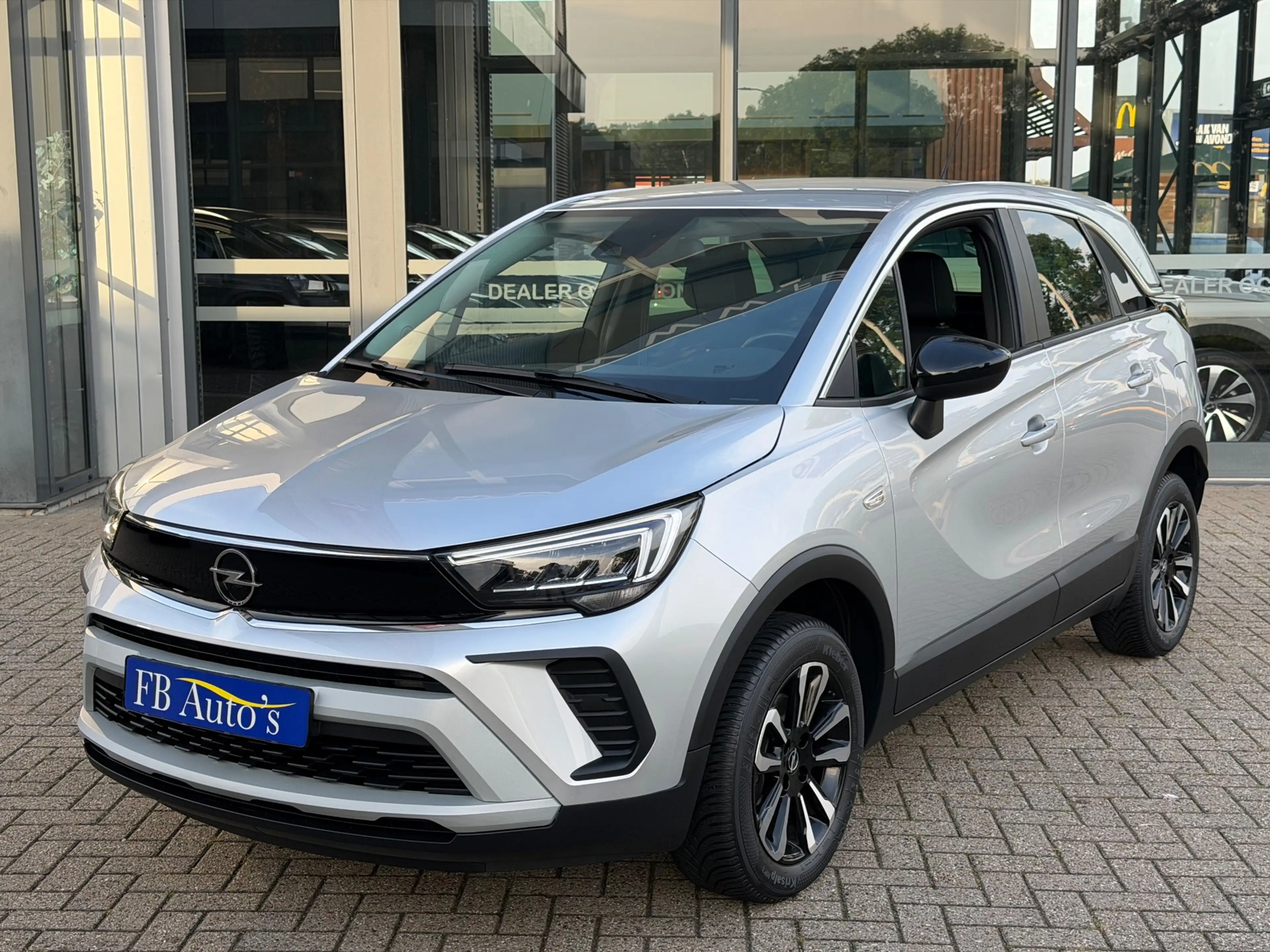 Opel Crossland 1.2 Turbo Elegance Airco Cruise Lmv — photo 3