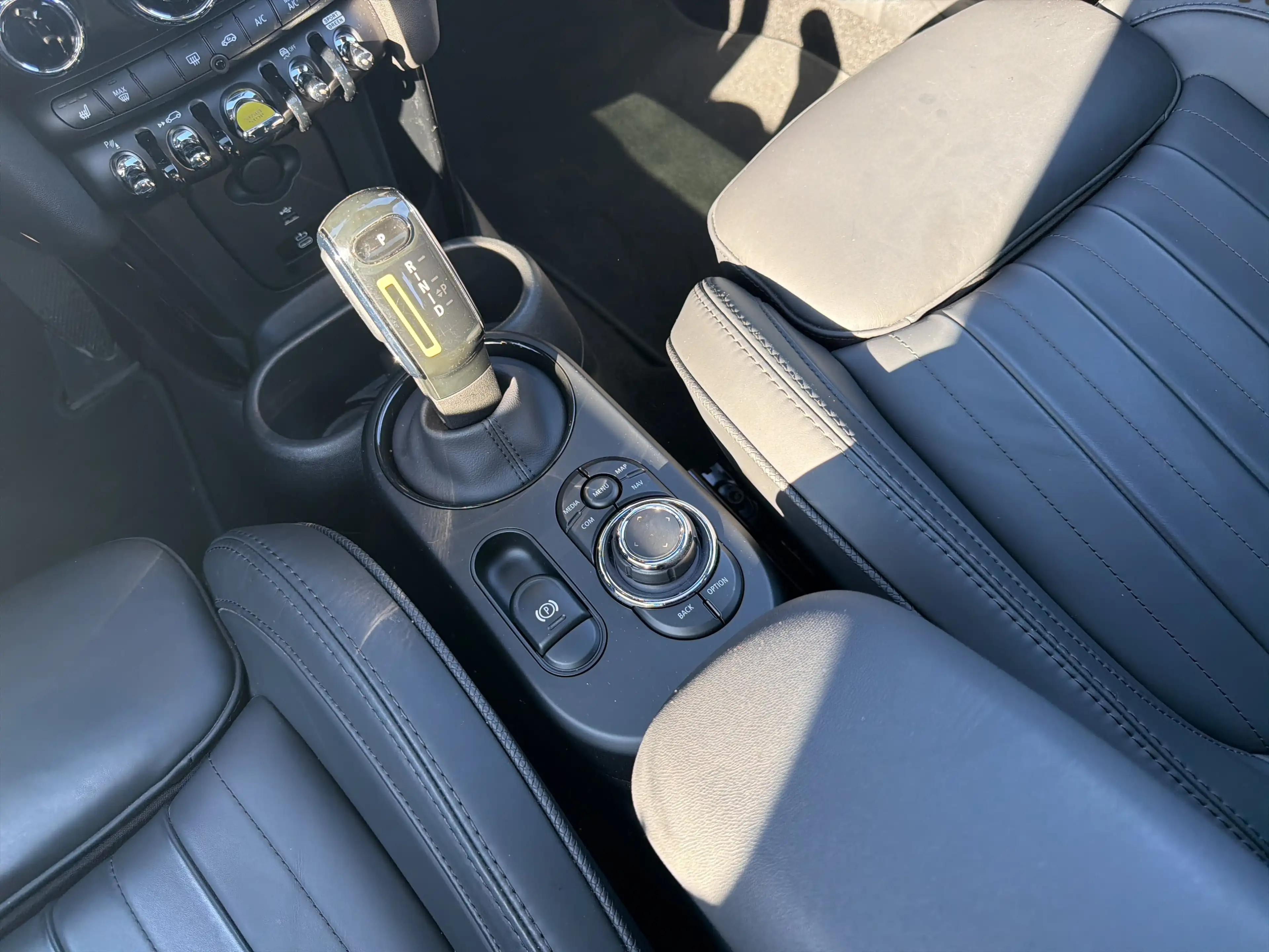 MINI Cooper SE 3-Türer — photo 14