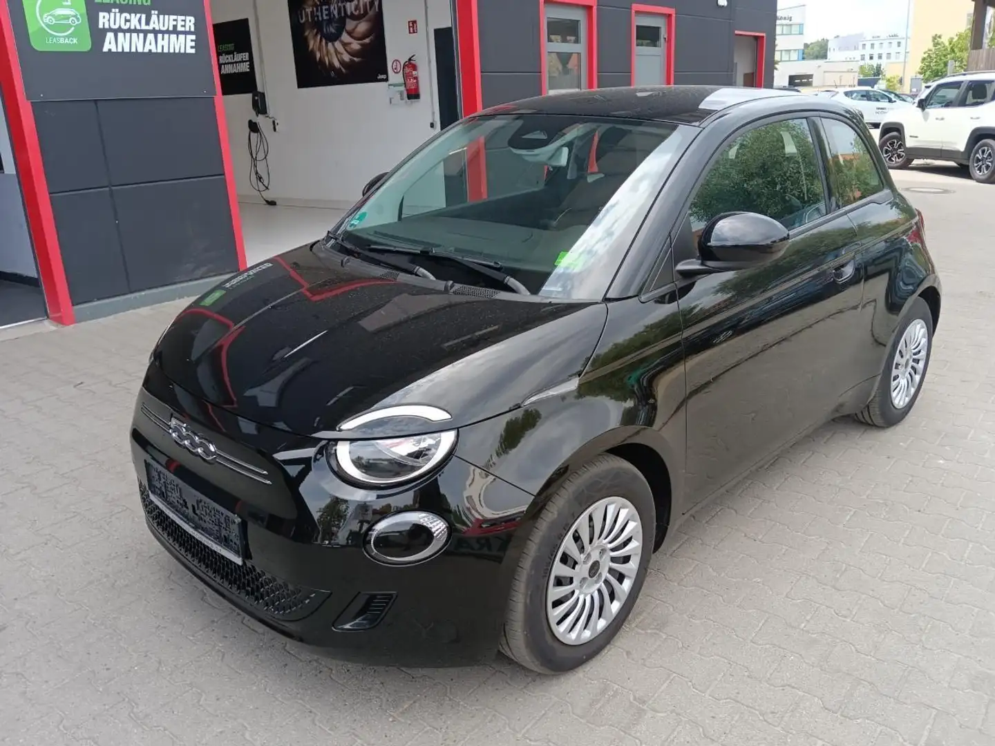 Fiat 500e Action Klimaanlage*EFH Schwarz - 2