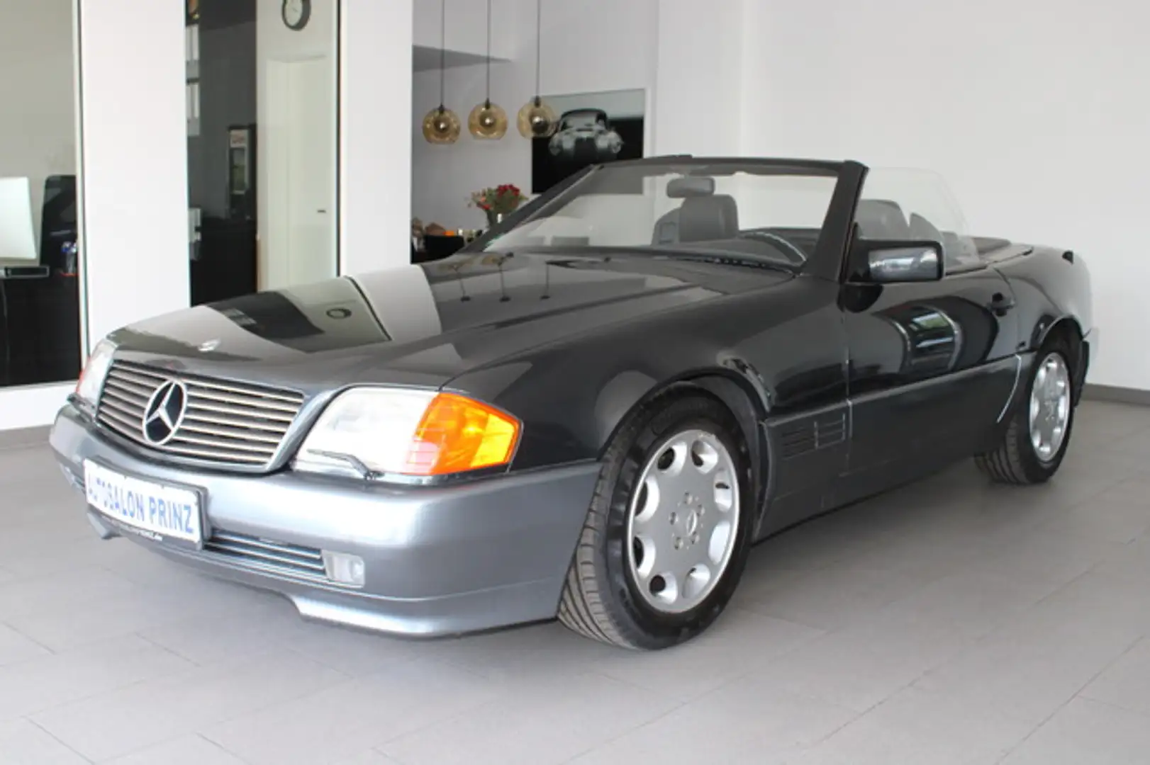 Mercedes-Benz SL 300 AUTOMATIK KLIMA LEDER STANDHZ LM H-Kennz. Schwarz - 1
