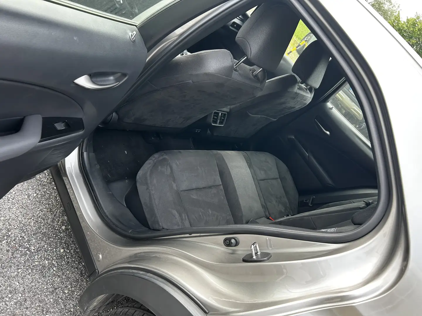 Lexus UX 250h business - 2