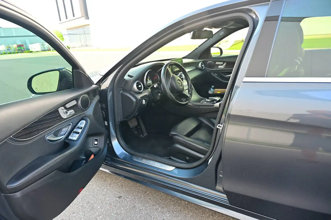 Mercedes-Benz C-Class fotografie Mercedes-Benz C-Class