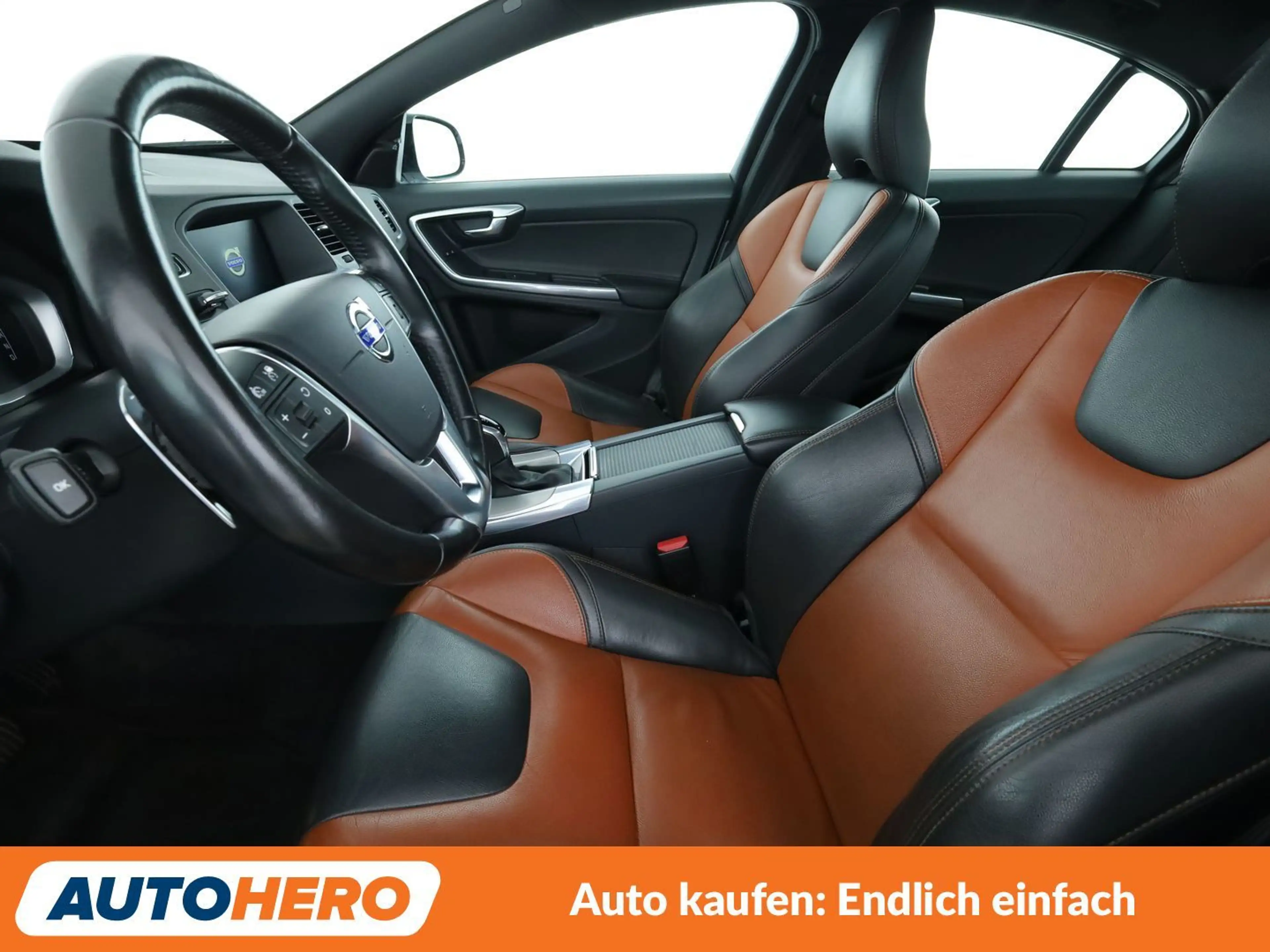 Volvo S60 Cross Country 2.4 D4 Summum AWD Aut.*NAVI*BI-XENON*ACC*CAM*PDC* — photo 10