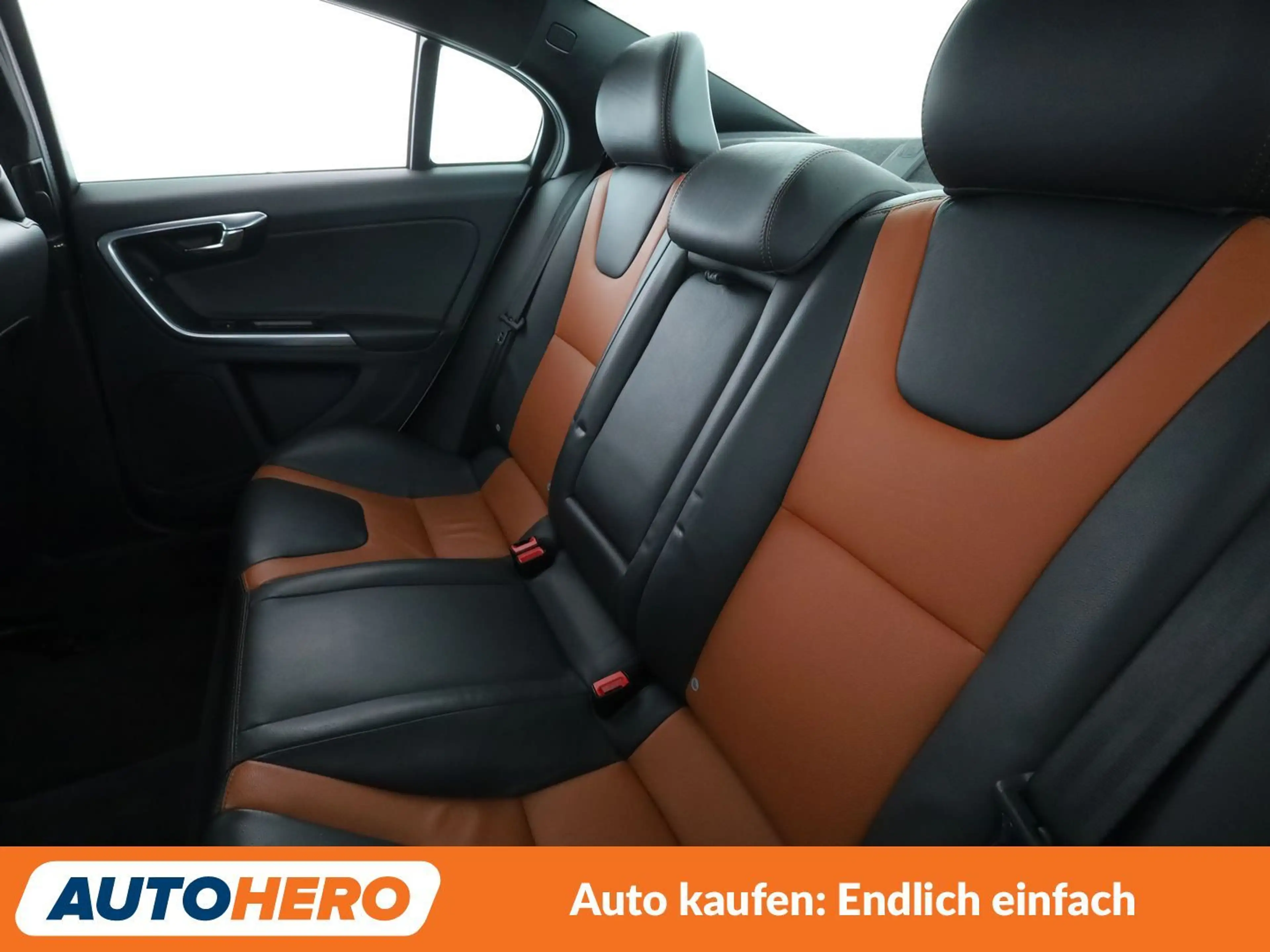 Volvo S60 Cross Country 2.4 D4 Summum AWD Aut.*NAVI*BI-XENON*ACC*CAM*PDC* — photo 14