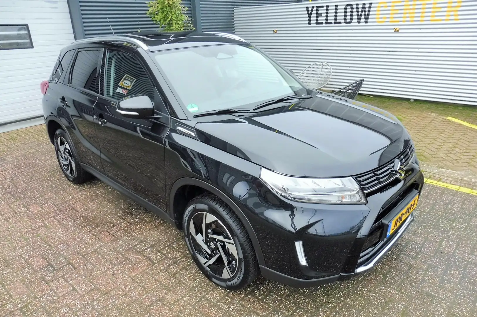 Suzuki Vitara 1.5 Hybrid Style Automaat/Panoramadak Zwart - 2
