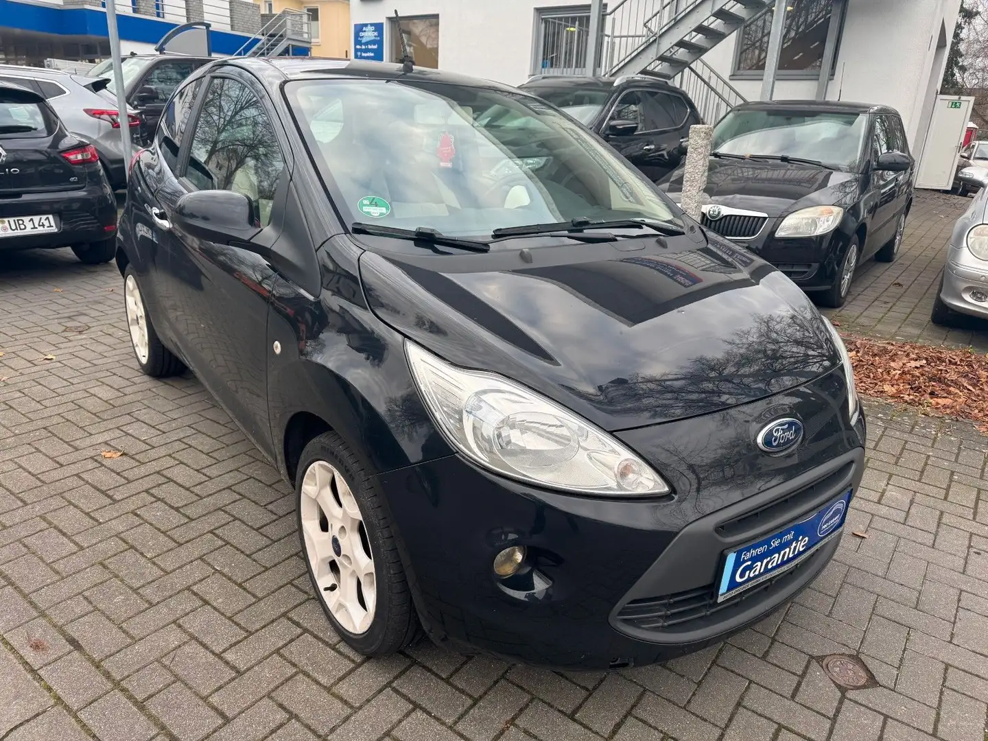 Ford Ka/Ka+ Titanium/Klima/NSW Schwarz - 2