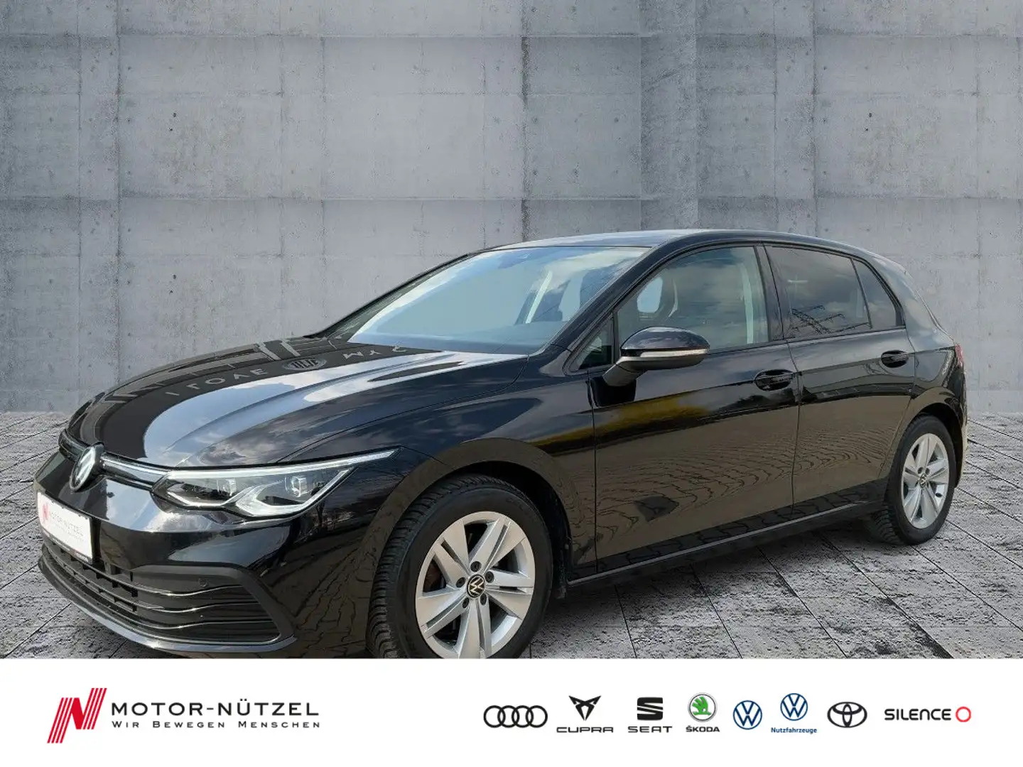 Volkswagen Golf VIII 2.0 TDI DSG LIFE 5JG+MATRIX+NAVI+PANO Nero - 1
