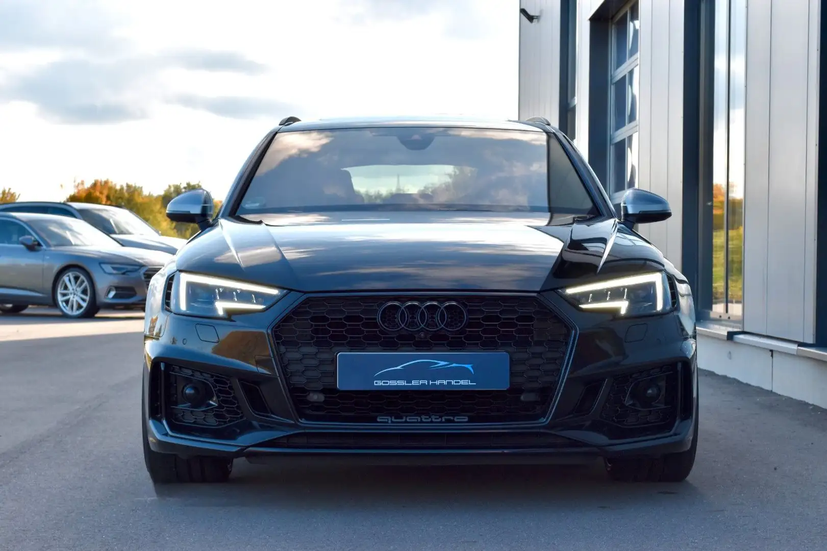 Audi RS4 AVANT 2.9 TFSI QUATTRO PANO CARBON HUD 360 Noir - 2