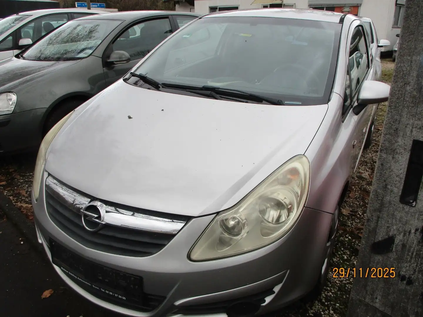 Opel Corsa D Edition Silber - 2
