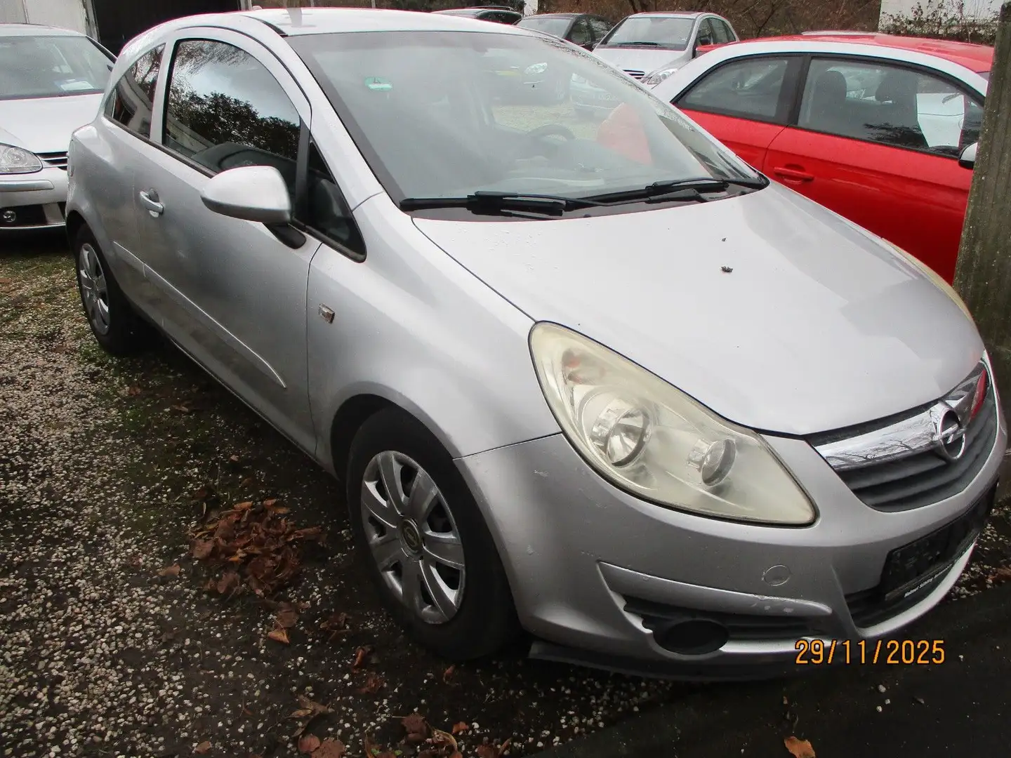 Opel Corsa D Edition Silber - 1