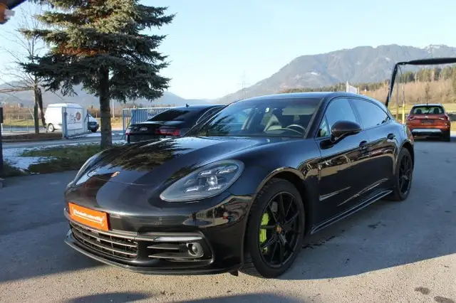 Porsche Panamera 4 E-Hybrid PHEV Sport Turismo Aut.