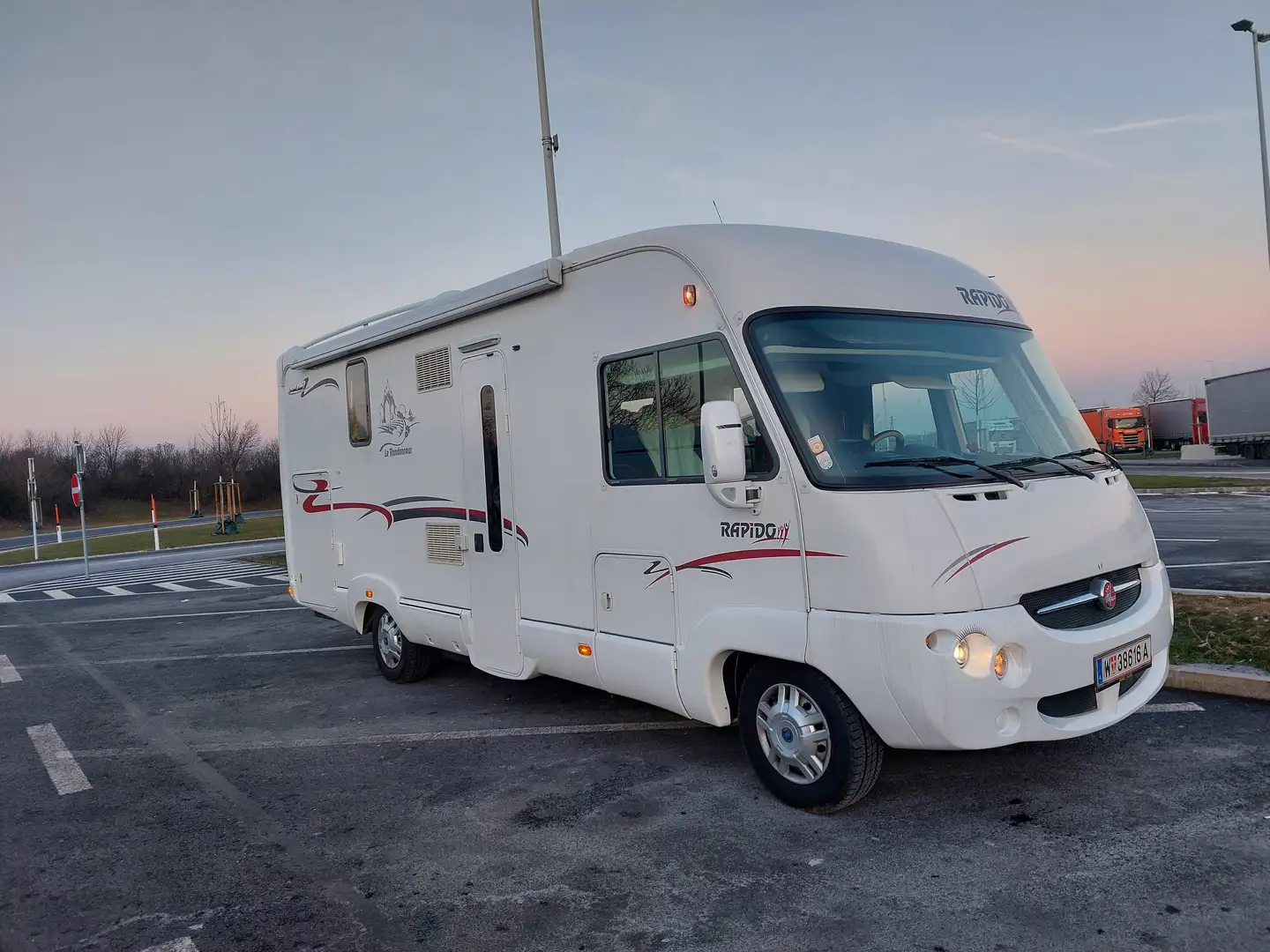 Fiat Ducato Rapido 90830F Weiß - 1