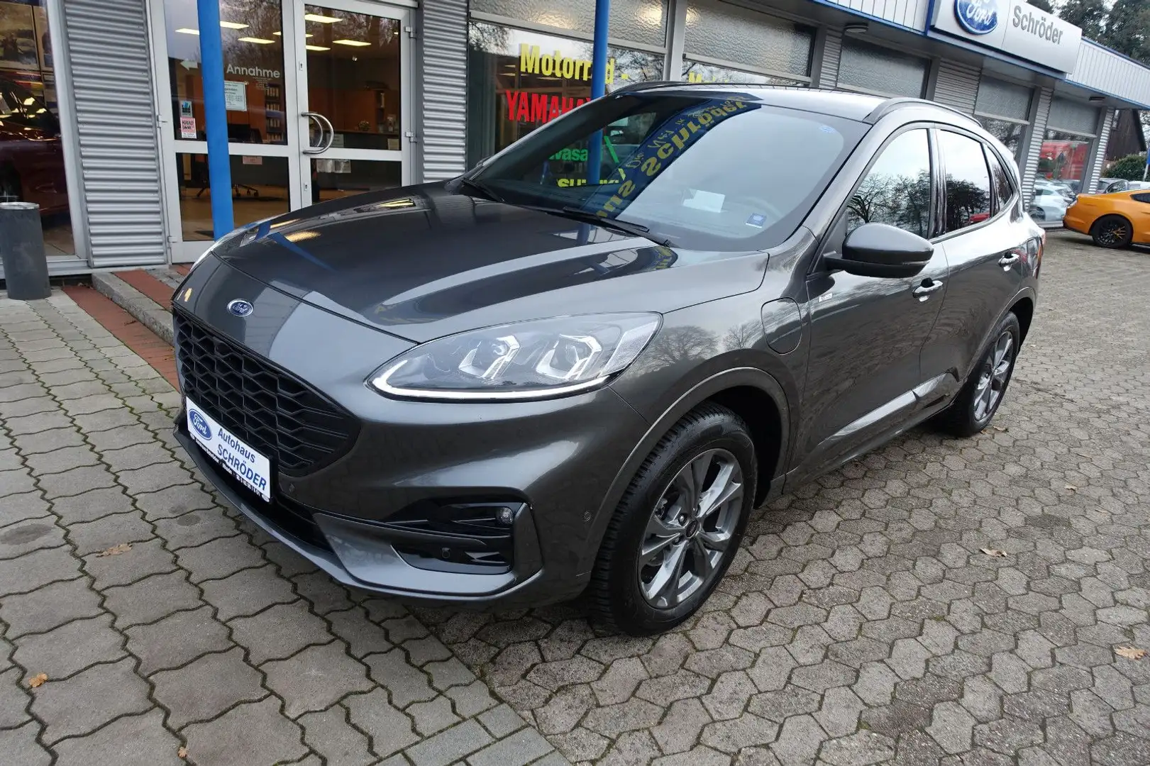 Ford Kuga Plug-In Hybrid ST-Line X - 2,5PHEV / AHK Grau - 2