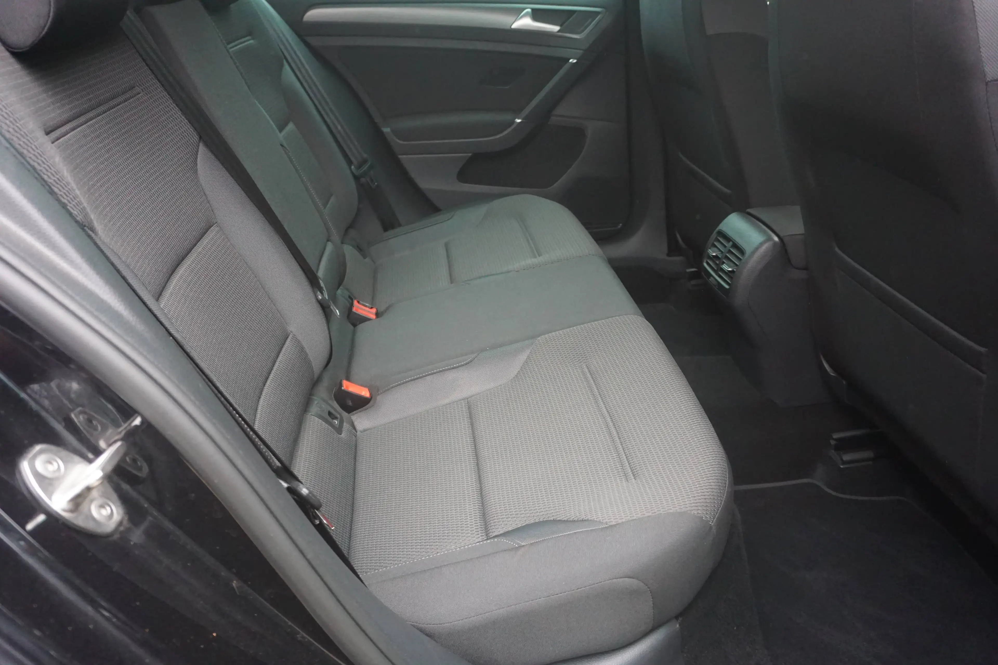 Volkswagen e-Golf e-Golf 35.8kWh-Navi-Cam-Keyless-Carplay-Acc-Garantie — photo 8