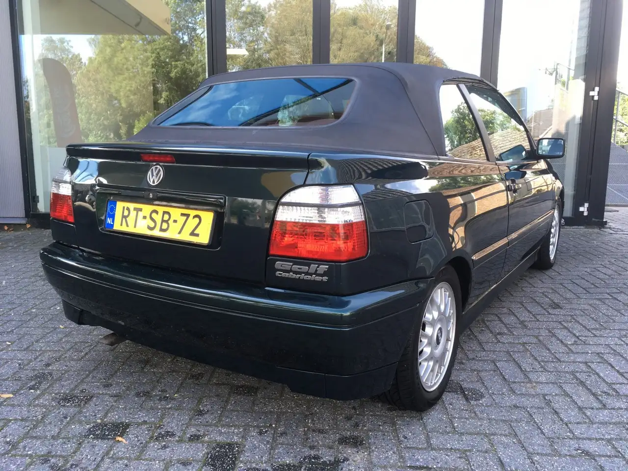Volkswagen Golf Cabriolet 1.8 | LM velgen | Elektrische ramen | Radio | Staa, foto 3