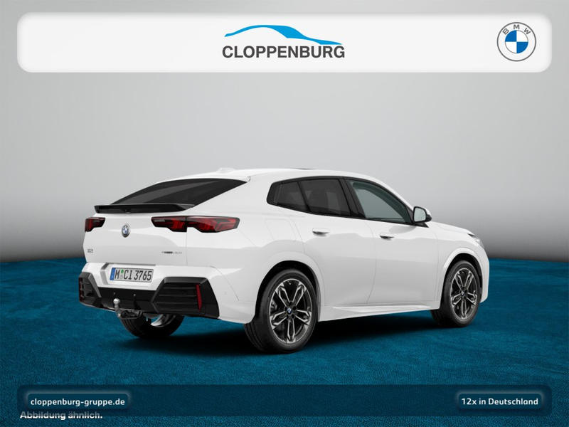 BMW X2 sDrive20i — photo 2