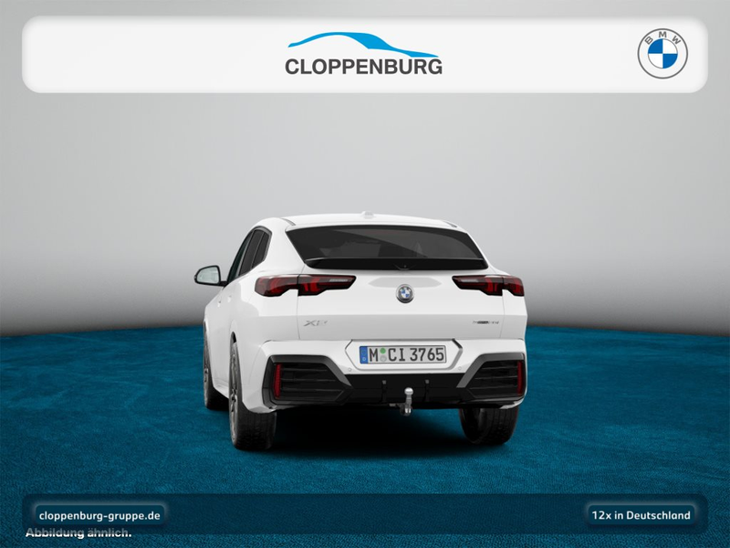 BMW X2 sDrive20i — photo 8