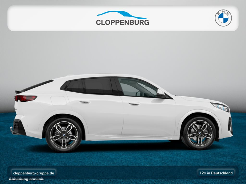 BMW X2 sDrive20i — photo 9