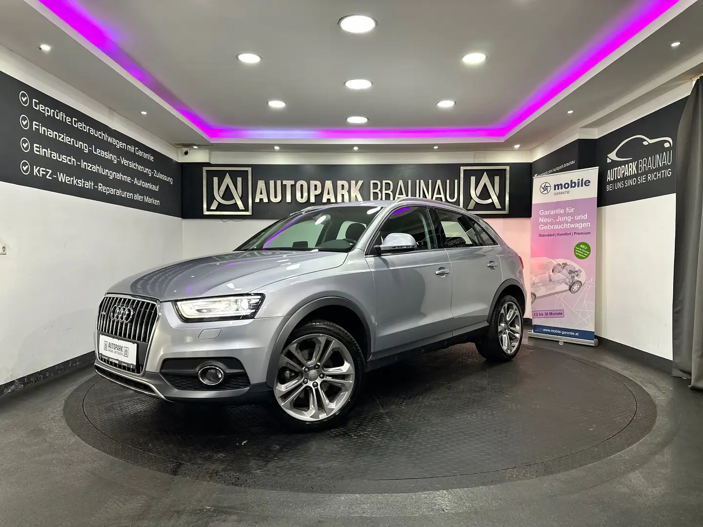 Audi Q3 2.0 TDI quattro S-Tronic Offroad *DAYLIGHT*LED* Grau - 1