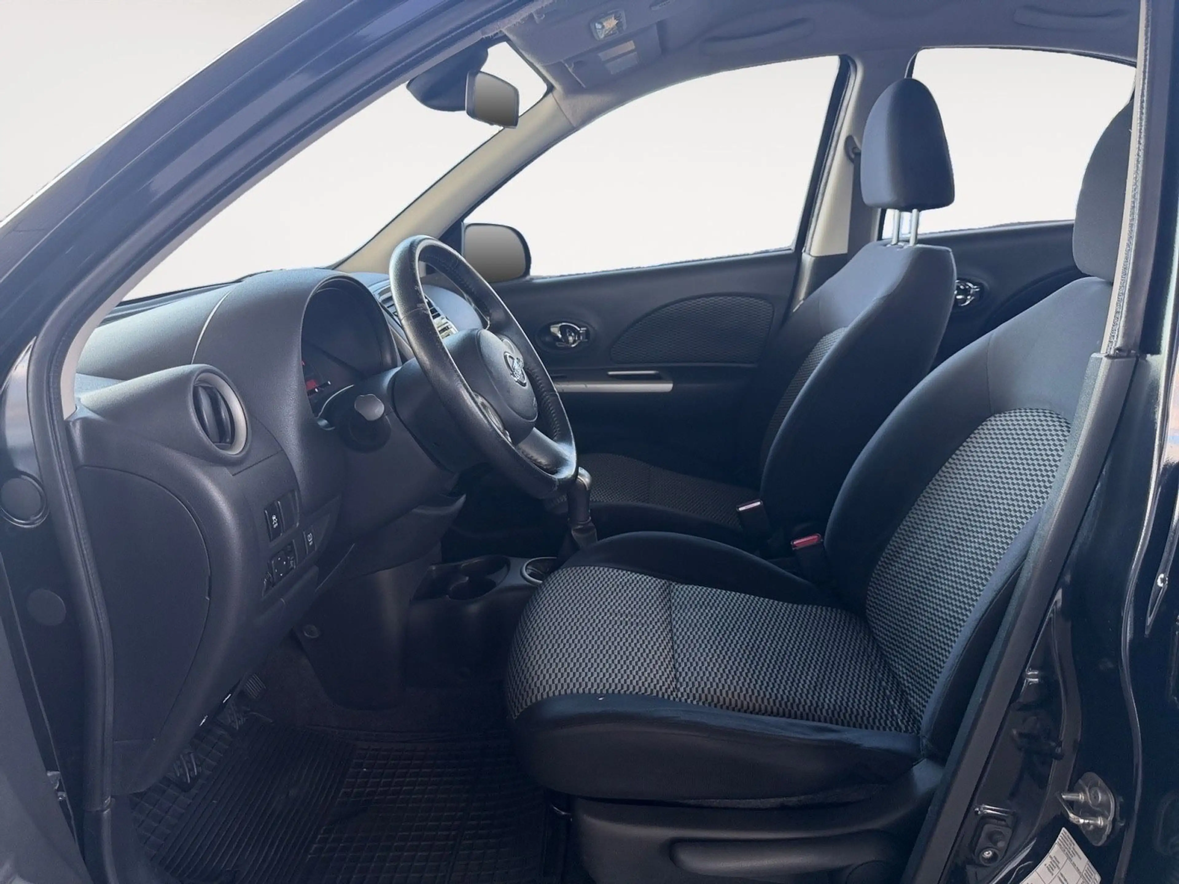 Nissan Micra 1.2 Sitzheizung Klima USB neue Inspektion — photo 9